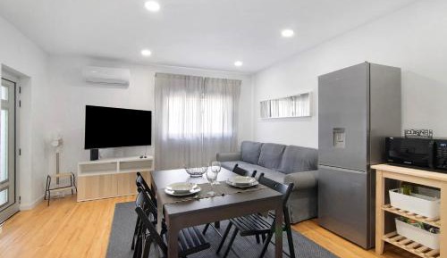 Apartment with Shower