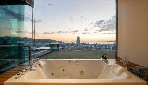 The Senses Suite