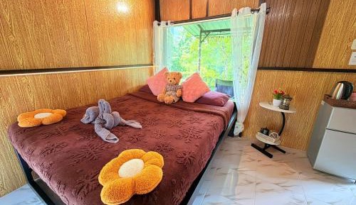 Standard Double Room with Shared Bathroom