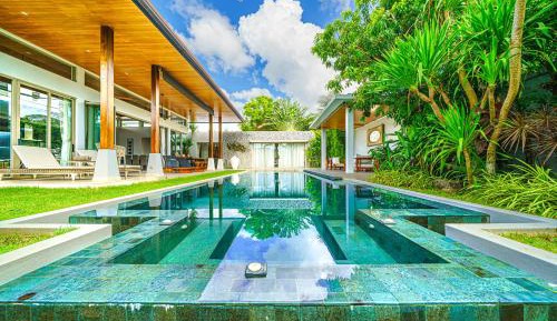 Deluxe Villa