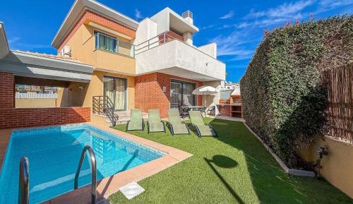 Deluxe Villa