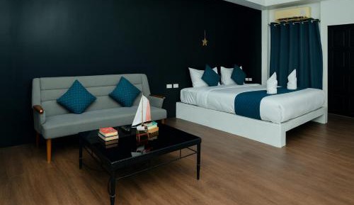 Double Room with Pool View