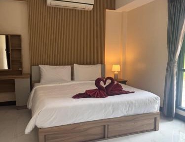 Economy Quadruple Room with Shared Bathroom