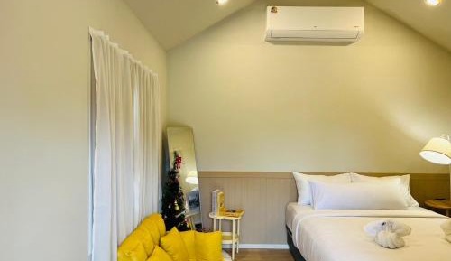 Bungalow Double Bed
