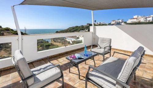 Villa - Beach Front