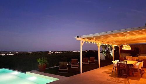 Deluxe Villa