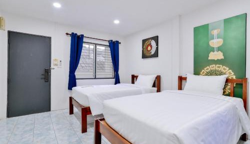 Large Twin Room