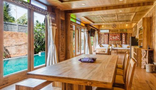 Royal Grand Pool Villa with FREE THB 2,000 Net Resort Credit per night