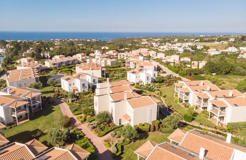 Carvoeiro Hotel | Vale da Lapa Village Resort