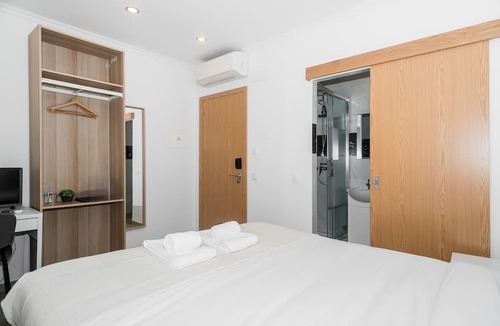 Mouraria Hotel | City INN