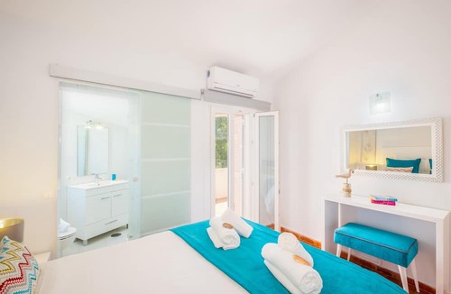 Montechoro Villa | Villa Paradisius