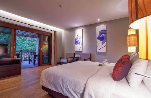Khuekkhak Hotel | Chongfah Resort