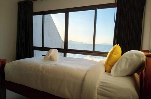 Ranong Hotel | Jansom Beach Resort Ranong
