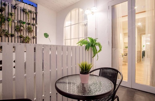 Old Phuket Town Hotel | Isara Boutique Hotel and Cafe