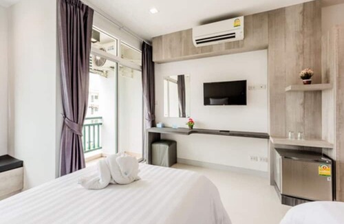 Ban Pa Yang Hotel | Evergreen Suite Hotel