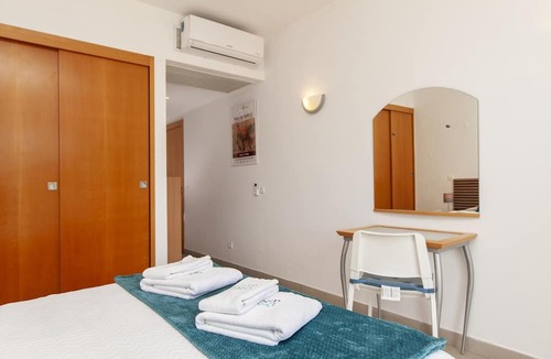 Meia Praia Apartment | B06 - Top Floor Marina Club 2 Bed Apartment by DreamAlgarve