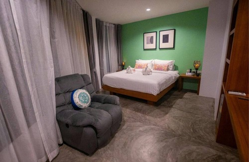 Ranong Hotel | Raenong Boutique Hotel