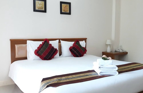 Chumphon Hotel | Chumphon Travelodge Hotel