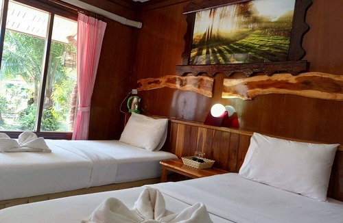 Hat Sai Ri Hotel | Netlada Resort