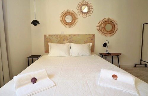 Albufeira Old Town Hostel | Son of a Beach Hostel