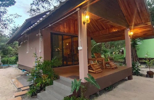Ranong Hotel | Phayam Coconut Beach Resort