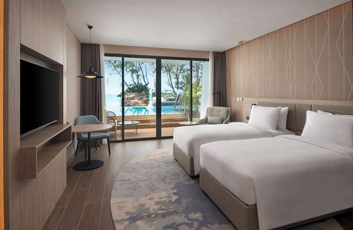 Mai Khao Hotel | Radisson Blu Resort, Phuket Mai Khao Beach