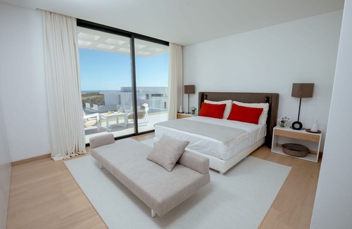 Vila Nova De Cacela Apartment | Monte Rei 3 bed Penthouse Apt