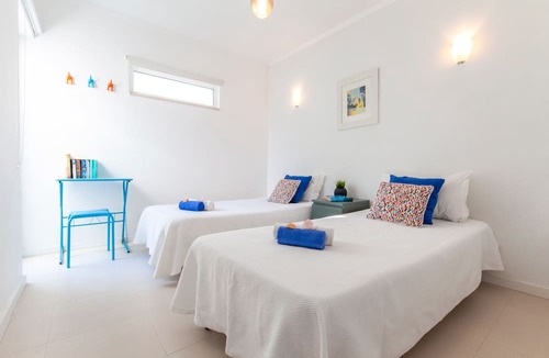 Olhos D'Agua Villa | Villa Blue Bay