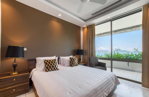 Wichit Villa | Luxury Villa Skyfall Phuket Ocean View