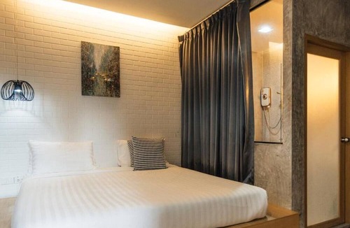 Makham Tia Hotel | Journey Hostel Suratthani