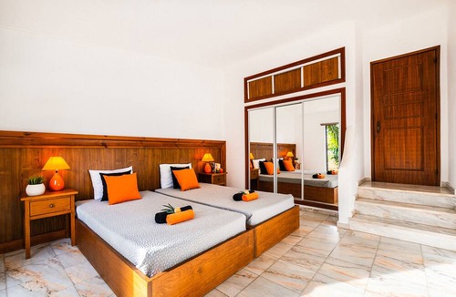 Montechoro Villa | Villa Bantayan