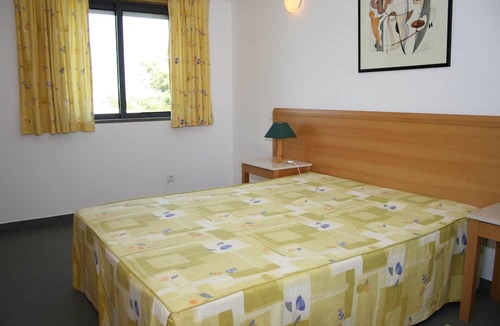 Alporchinhos Apartment | Quinta das Figueirinhas & Quintinha Village