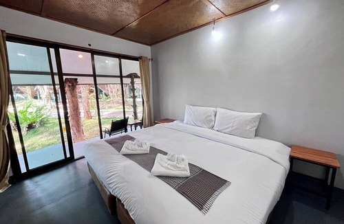 Nong Thale Villa | Long Beach Club Krabi
