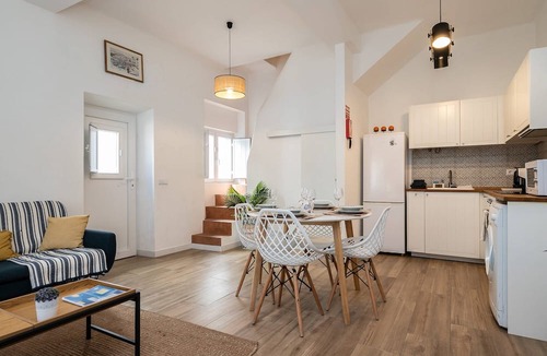 Santa Luzia Villa | Casa Flores - Townhouse in Santa Luzia