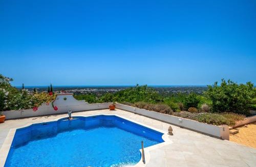 Cerro do Mocho Villa | Monte Bela Esperança by The Magnólia Properties