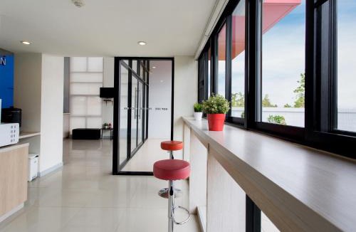 Ratsada Hotel | HOP INN Phuket