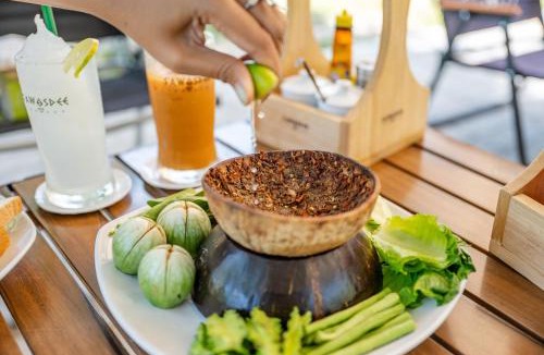 Ban Na Faek Resort | Sawasdee Lagoon Camping & Restaurant