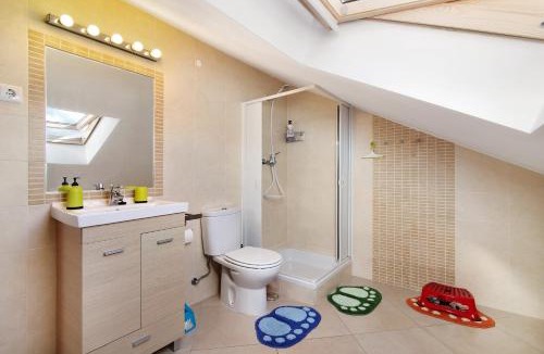 Manta Rota Villa | Ideal Villas Residence
