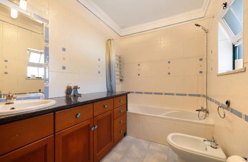 Lagos Villa | Villa Delphin