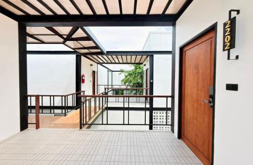 Thung Song Hotel | The Gold Living Life