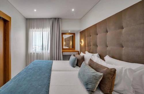 Areias de Sao Joao Hotel | Albufeira Sol Hotel & Spa