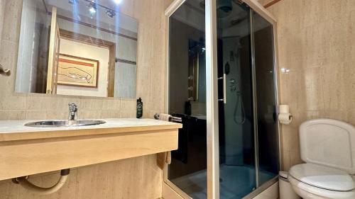 Mosqueira House | Mosqueira - Private Pool - 8 Guests - Albufeira
