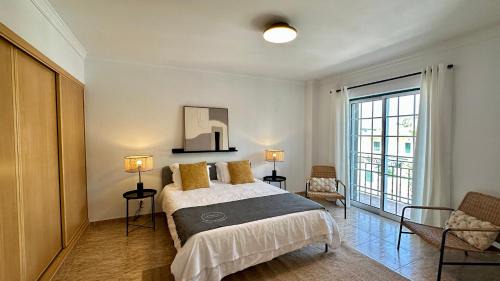 Mosqueira House | Mosqueira - Private Pool - 8 Guests - Albufeira