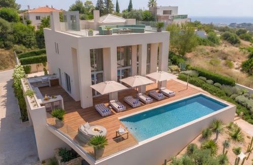 Mato Serrao Villa | Luxury Villa Medusa Paraiso Sea Views