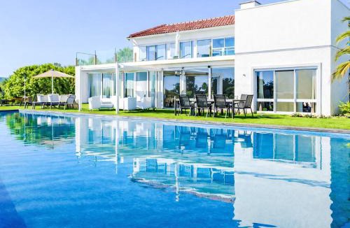 Estoi Villa | Villa Casa do Lago by Interhome