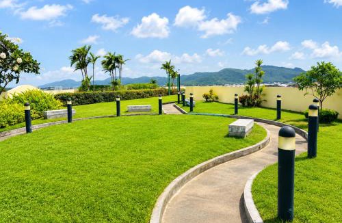 Talat Yai Apartment | Twin Bed Phuket Old Town Fast Wifi Netflix GymPool