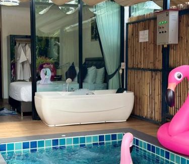 Ban Pa Yang House | Phetra pool villas