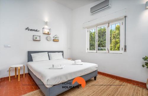 Peneco Beach Apartment | #062 Villa Lemon 3 by Home Holidays