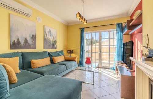 Correeira Villa | #343 Villa w Pool & Jacuzzi Luxury Stay