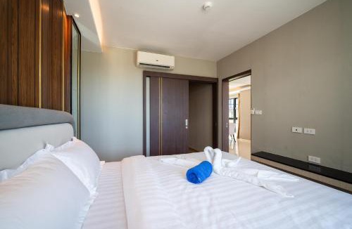Cherngtalay Apartment | Surin Beach Serviced 3 Bedroom Sea View Apart-ment Comprehensive Facilities Resort Pool Gym Guest Choice